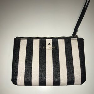 Kate Spade Black and White Wristlet